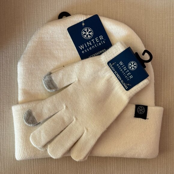 Winter Essential Touch Screen Hat & Glove Set Touch Screen Gloves - Picture 1 of 3